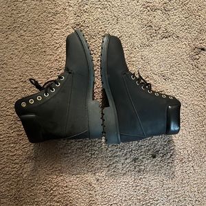 Women’s Boots